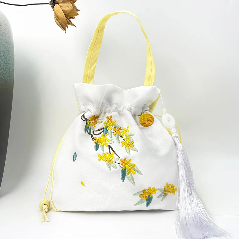 Sac à broderie florale rétro Puran