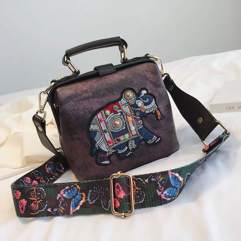 Hati Vintage Elephant Embroidery Handbag