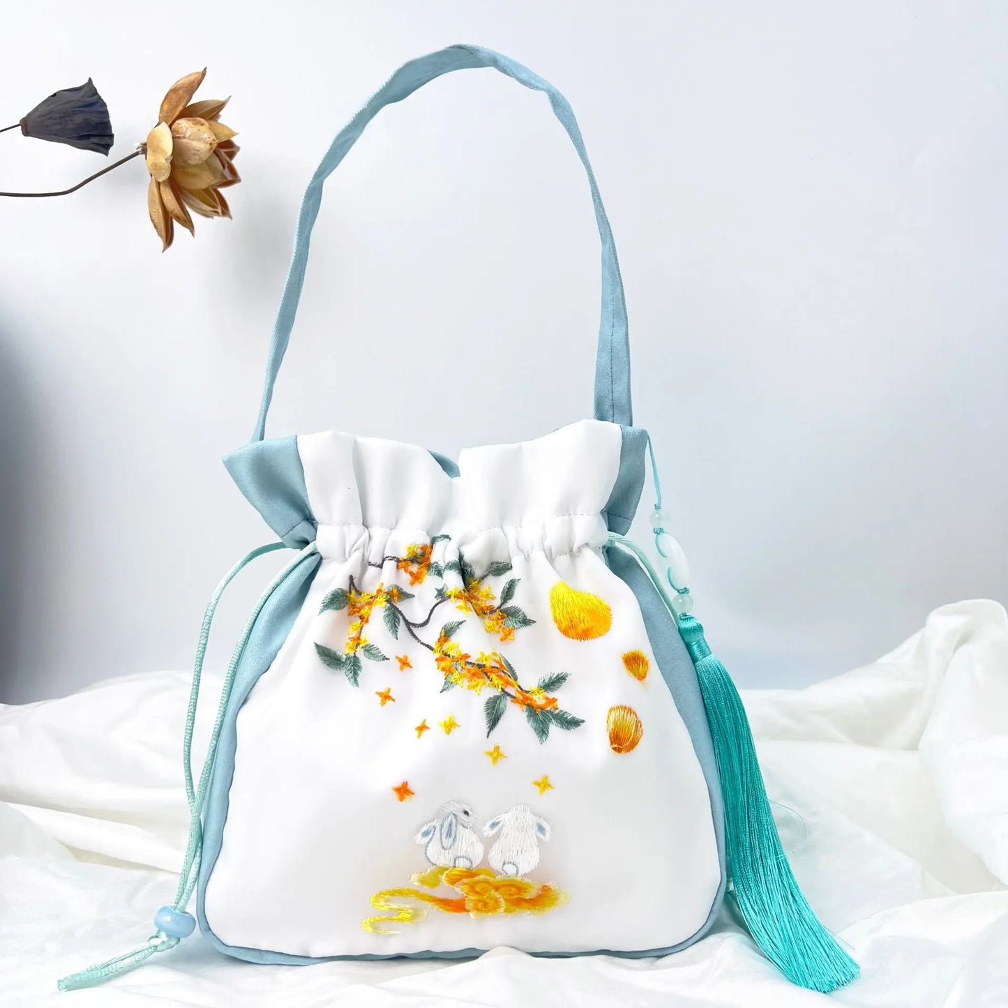 Sac à broderie florale rétro Puran